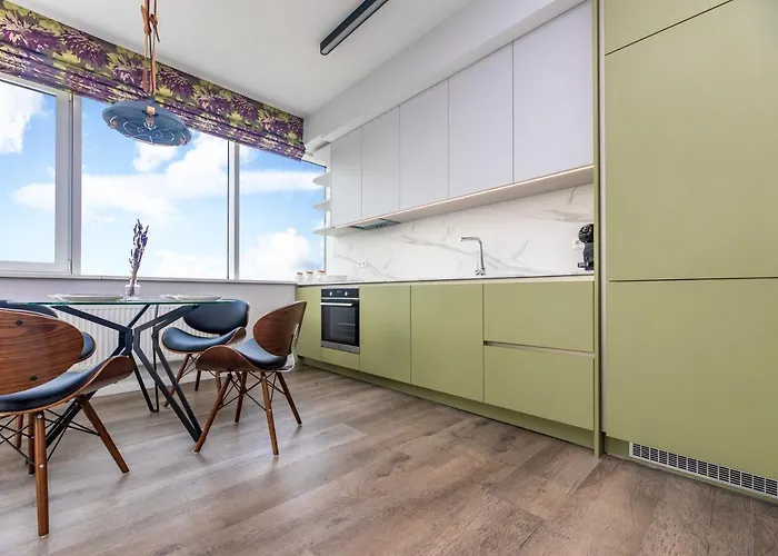 Charming With Spectacular Baltic Sea Views דירה קלייפדה